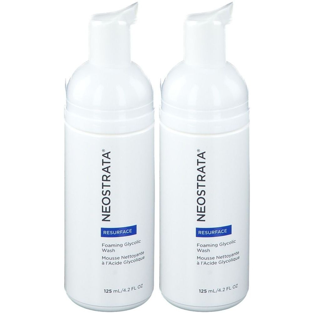 Deux flacons blancs avec pompe. Inscription: NEOSTRATA, RESURFACE, Foaming Glycolic Wash. 125 ml/4.2 FL OZ.