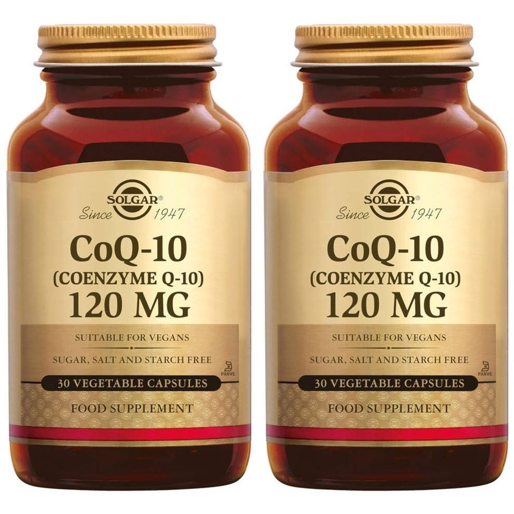 Deux flacons de Solgar CoQ-10 120 mg. Flacons en verre brun avec couvercles dorés. Inscription : CoQ-10, 120 mg, 30 gélules. Convient aux végétaliens.
