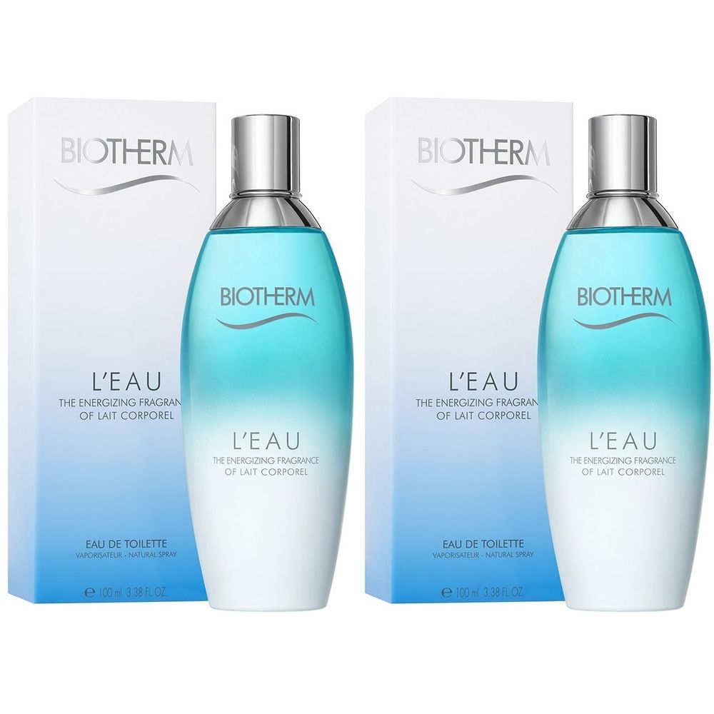Deux flacons et emballages de Biotherm L'Eau. Liquide bleu clair dans des flacons ovales avec bouchons argentés. Emballage blanc avec logo.