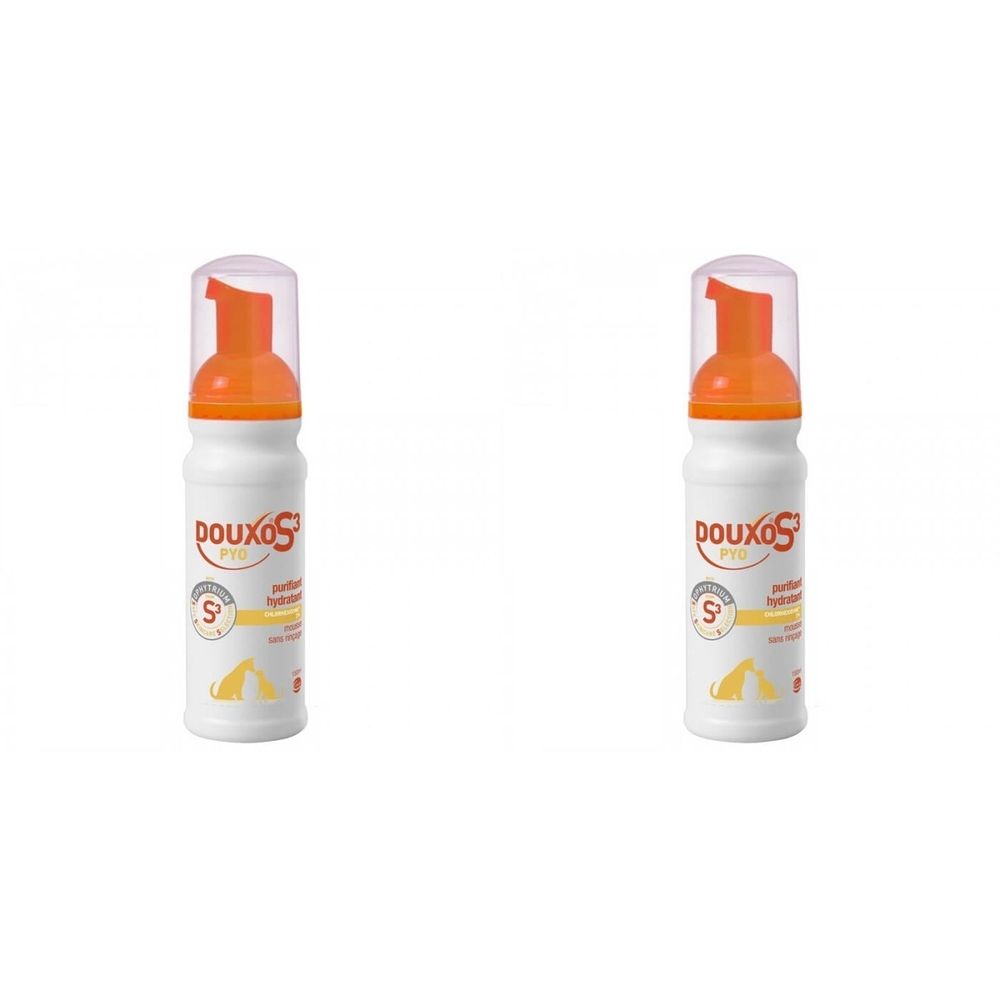 Deux flacons blancs avec pompes oranges. Inscription : Douxo S3 PYO.