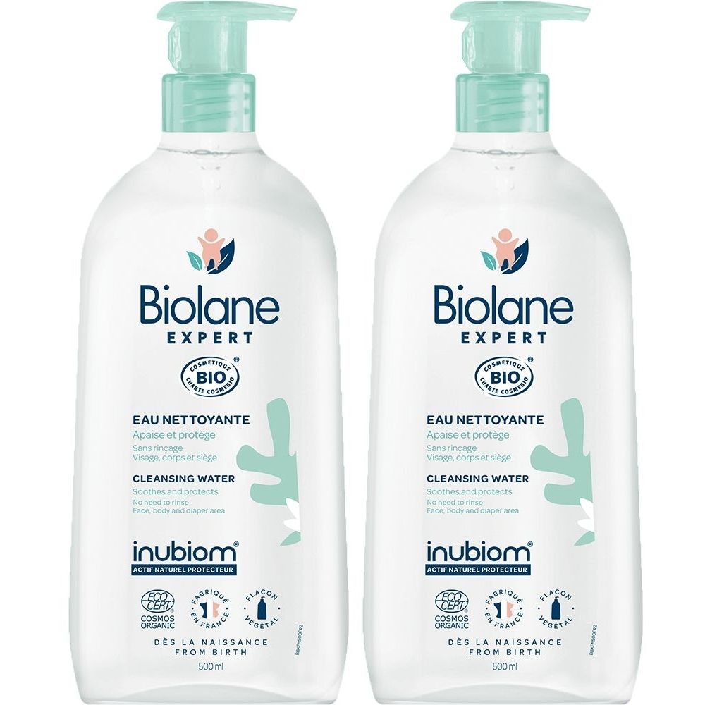 Deux flacons blancs avec pompe verte. Inscription Biolane Expert, Eau Nettoyante, Cleansing Water. Certification Bio.