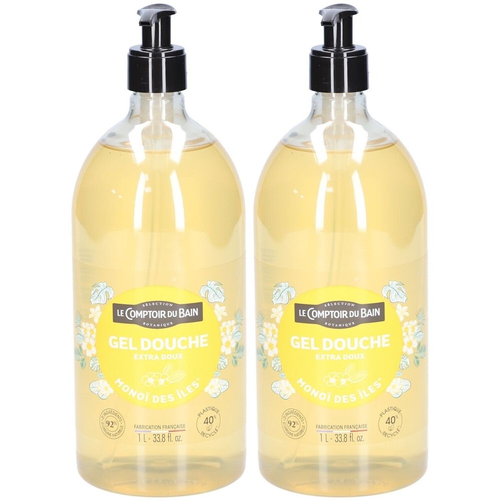 Deux flacons de gel douche avec pompe noire. Inscription : "Le Comptoir du Bain Gel Douche Monoi des Iles".