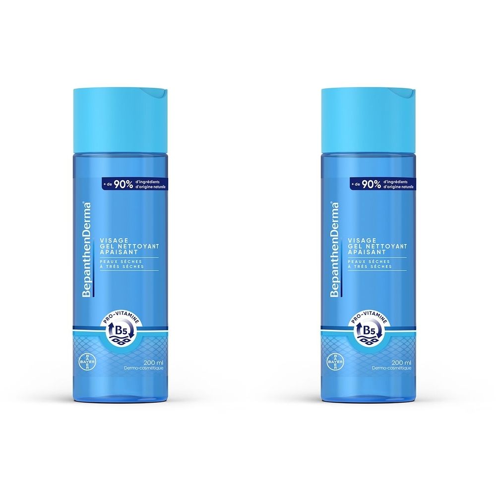 Deux flacons bleus BepanthenDerma Visage Gel Nettoyant Apaisant. Inscription : 90%, Pro-vitamines, 200ml.