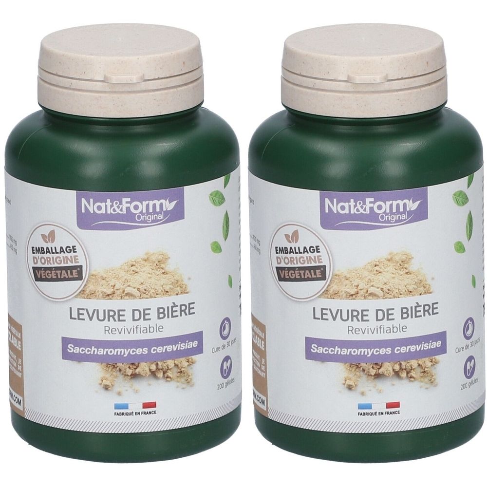 Deux flacons verts avec couvercles beiges. Étiquettes : "Nat&Form Original LEVURE DE BIÈRE", emballage végétal.
