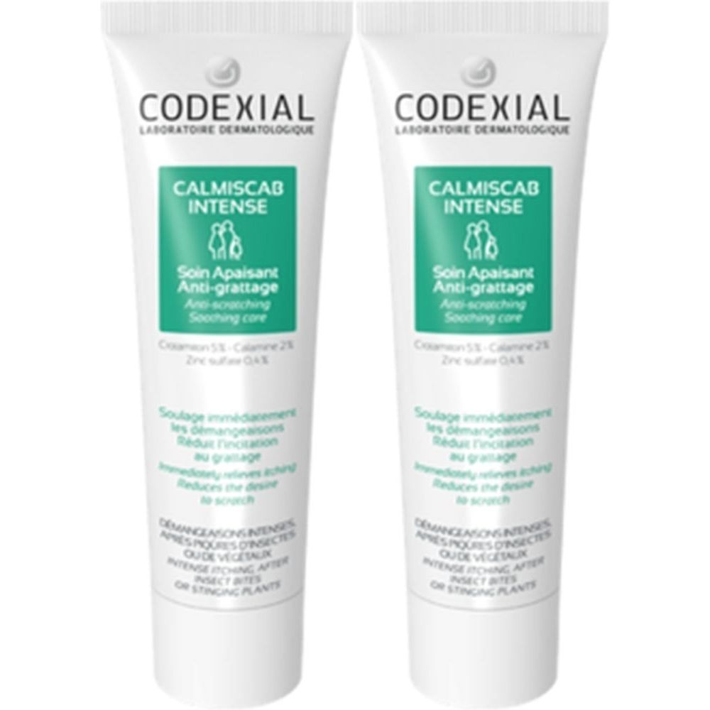 Deux tubes de Calmiscab Intense. Blancs, avec inscriptions vertes et noires. Inscription : Soin Apaisant Anti-grattage. Marque : Codexial.