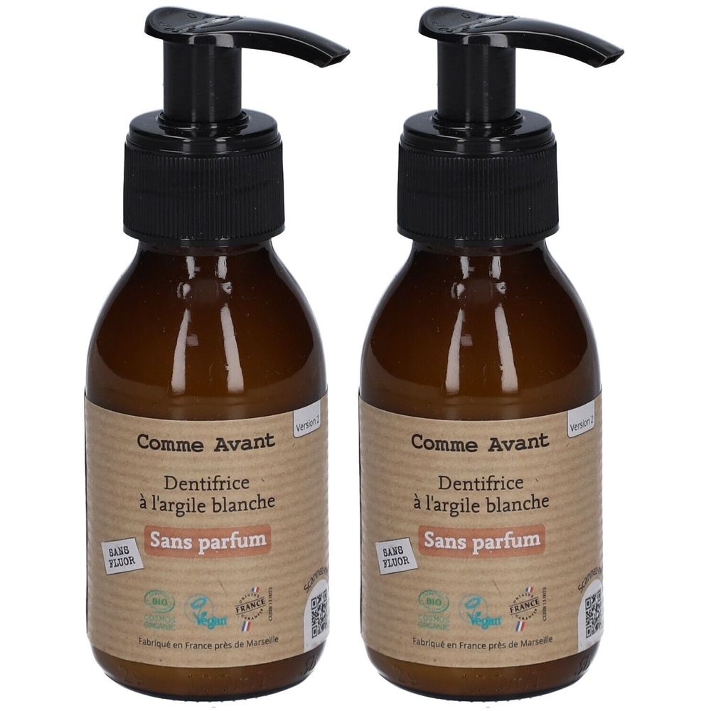 Deux flacons bruns avec pompes noires. Étiquettes : "Comme Avant Dentifrice à l'argile blanche Sans parfum". Logos et mentions.