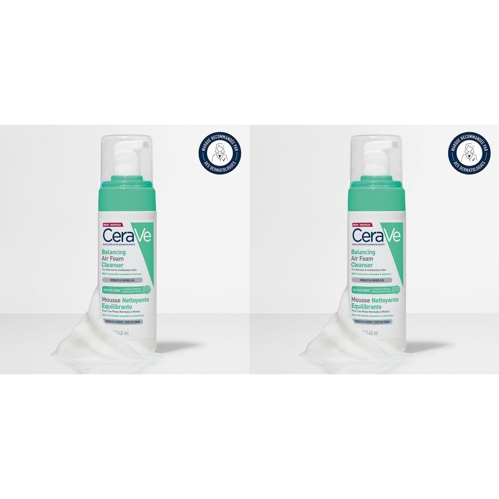 Deux flacons avec étiquette verte et blanche et pompe. Inscription : CeraVe, Balancing Air Foam Cleanser, Mousse Nettoyante Equilibrante.