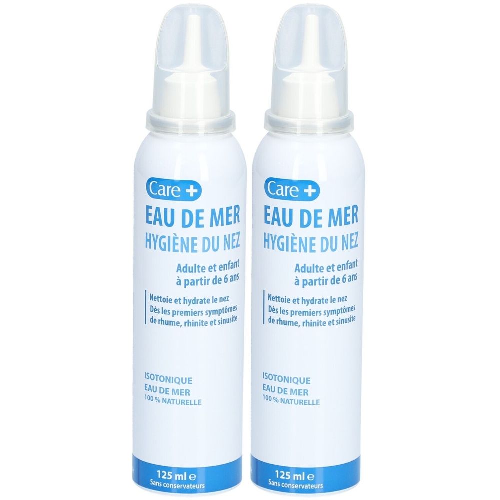 Deux flacons blancs avec vaporisateur. Inscription: Care+ Eau de mer Hygiène du nez. Pour adultes et enfants dès 6 ans. 125 ml.