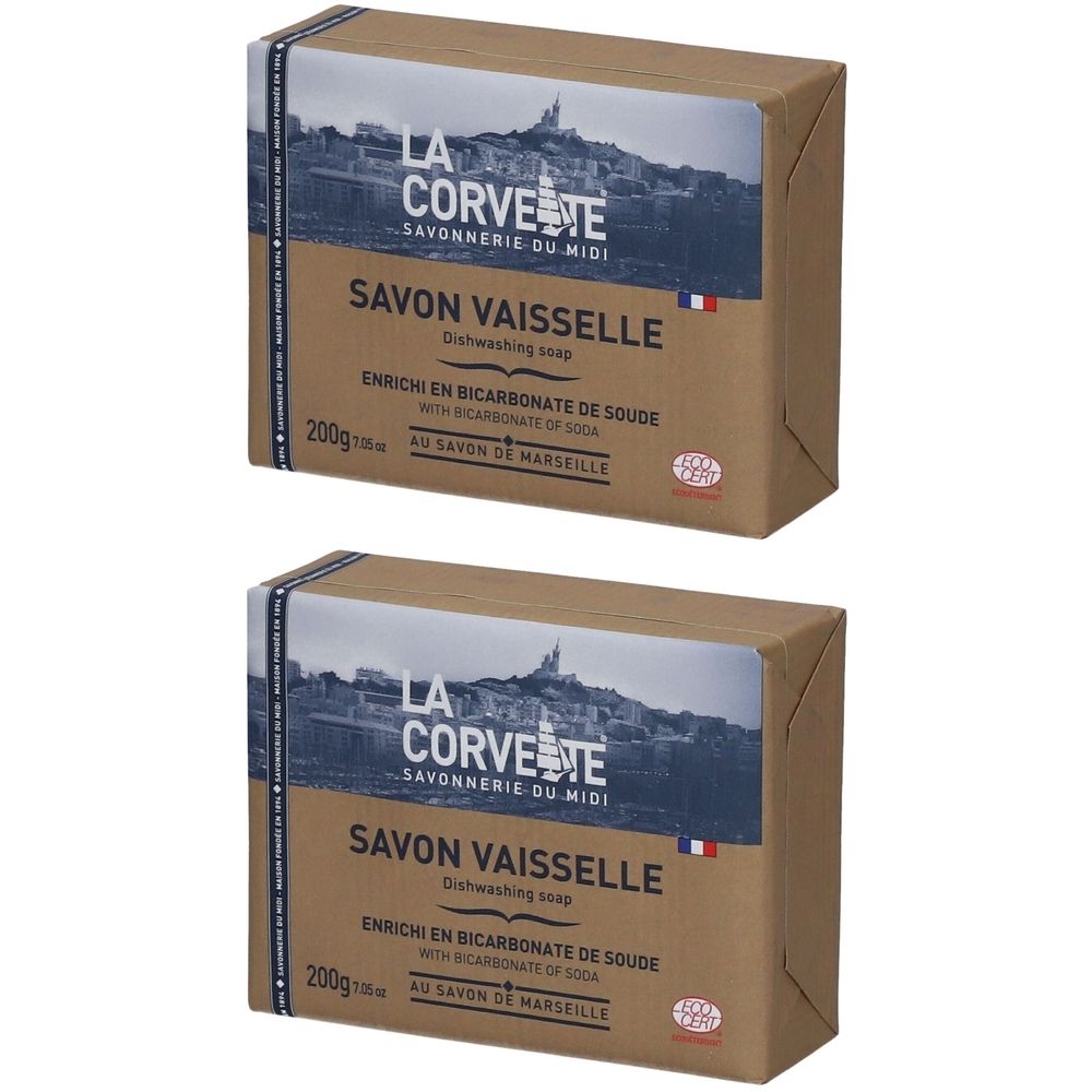 Deux boîtes en carton rectangulaires. Marque "LA CORVETTE". Inscription "SAVON VAISSELLE". Contient du bicarbonate de soude.