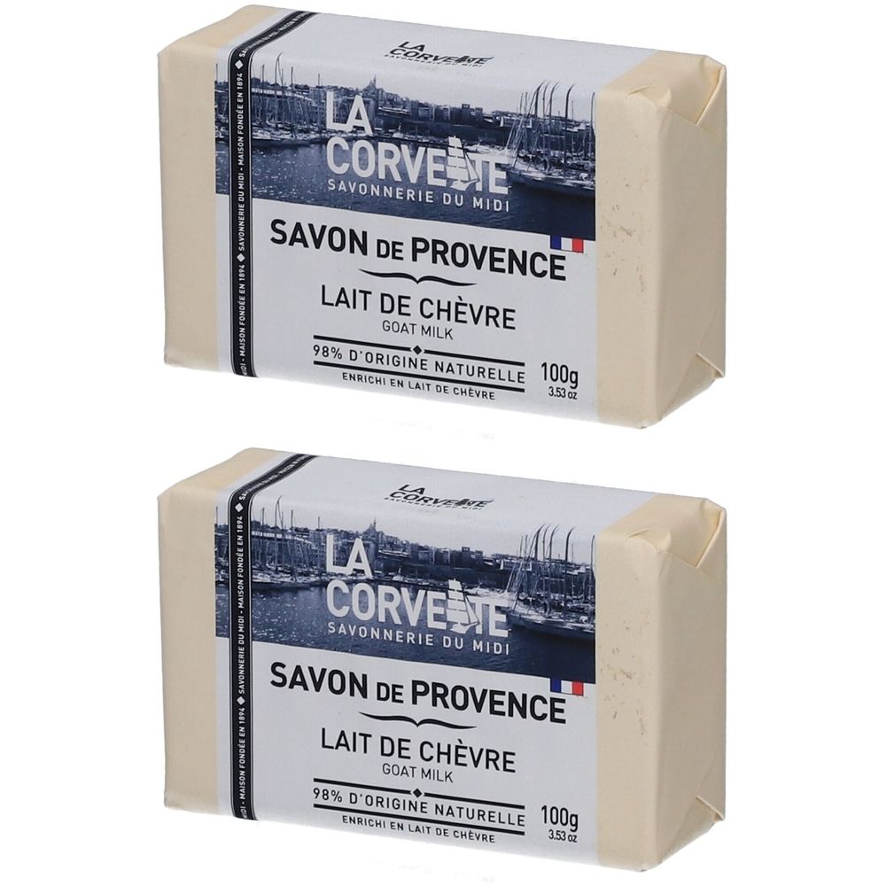 Deux savons emballés. Inscription: LA CORVETTE Savon de Provence Lait de chèvre. 98% d'origine naturelle.