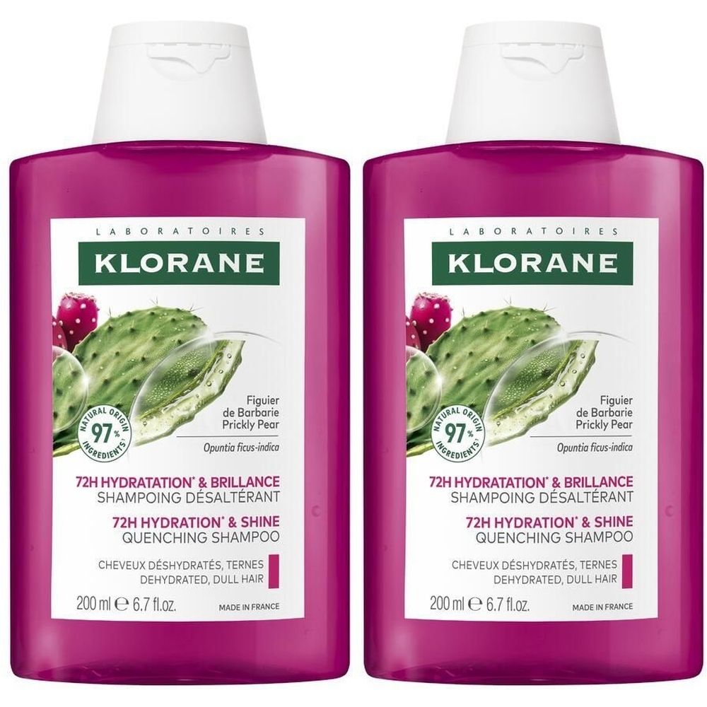 Deux flacons de shampooing roses avec bouchons blancs. Étiquette : Klorane, 72H Hydratation & Brillance Shampooing Désaltérant. Illustration de cactus.