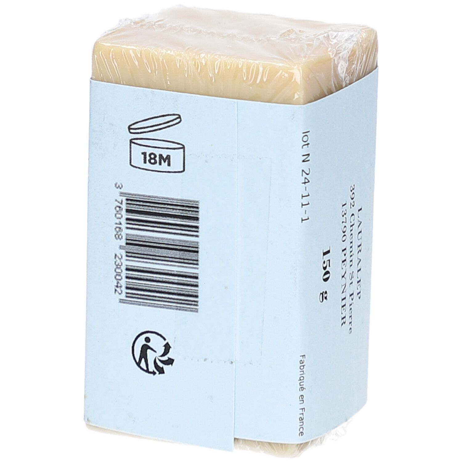 Savon d'Alep emballé. Arrière de l'emballage bleu avec code-barres, symbole 18M et poids de 150g.