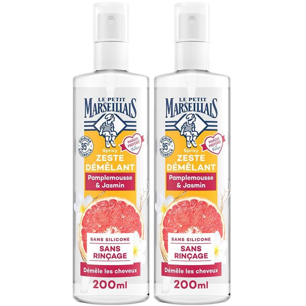 Deux flacons de spray Le Petit Marseillais. Inscription: Zeste Démêlant, Pamplemousse & Jasmin. 200ml. Sans silicone. Démêle les cheveux.