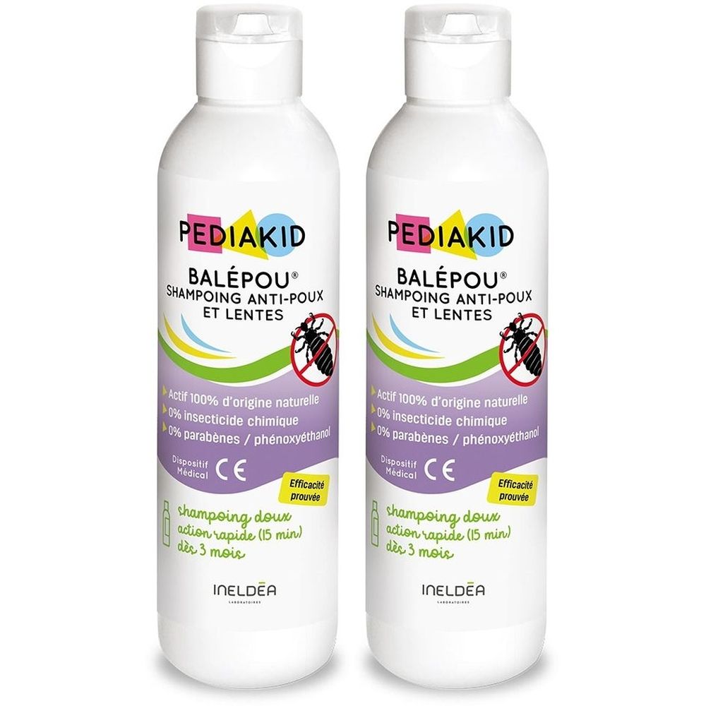 Deux flacons blancs Pediakid Balépou Shampooing Anti-Poux Et Lentes. Inscription: 100% d'origine naturelle, logo CE.  Efficacité prouvée.