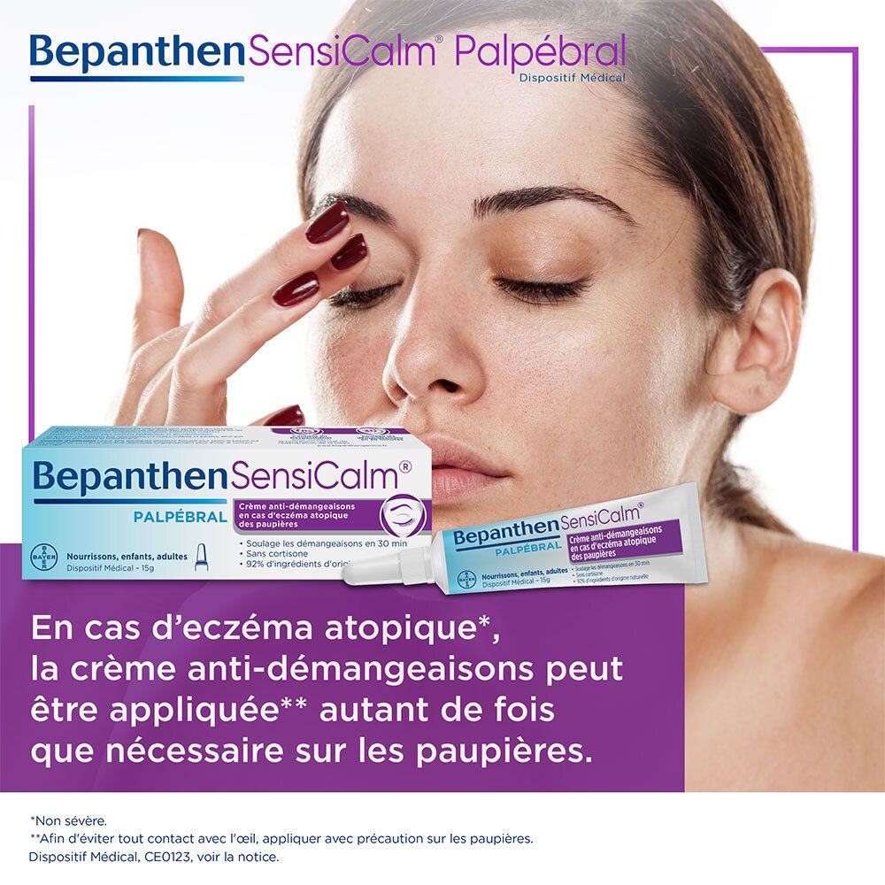 Femme appliquant crème sur paupière. Crème et tube Bepanthan SensiCalm Palpébral. Texte: En cas d'eczéma atopique, peut être appliqué souvent.