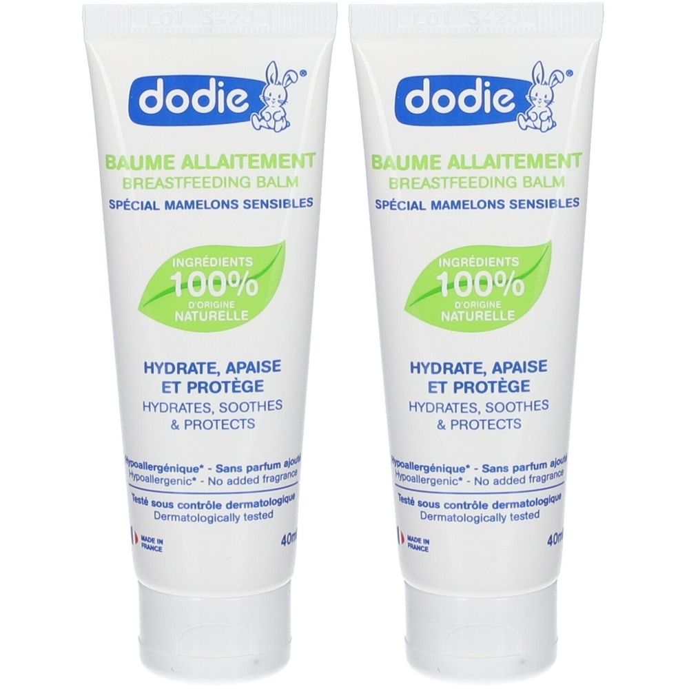 Deux tubes de crème. Inscription: dodie, BAUME ALLAITEMENT, BREASTFEEDING BALM, 100% naturelle. Hydrate, apaise et protège. Testé dermatologiquement.