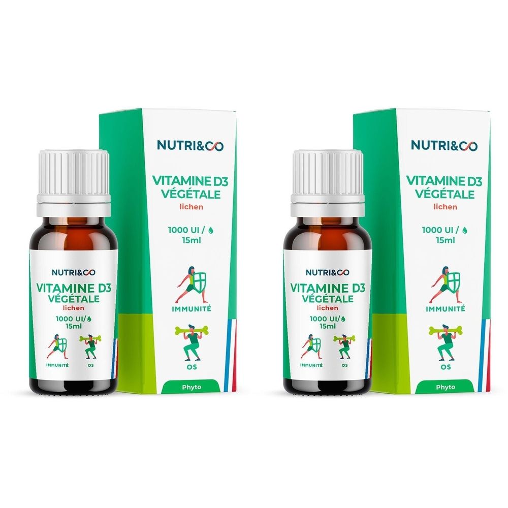Deux flacons et emballages de NUTRI&CO Vitamine D3 Végétale. Flacons en verre brun avec bouchon blanc, emballage vert et blanc.