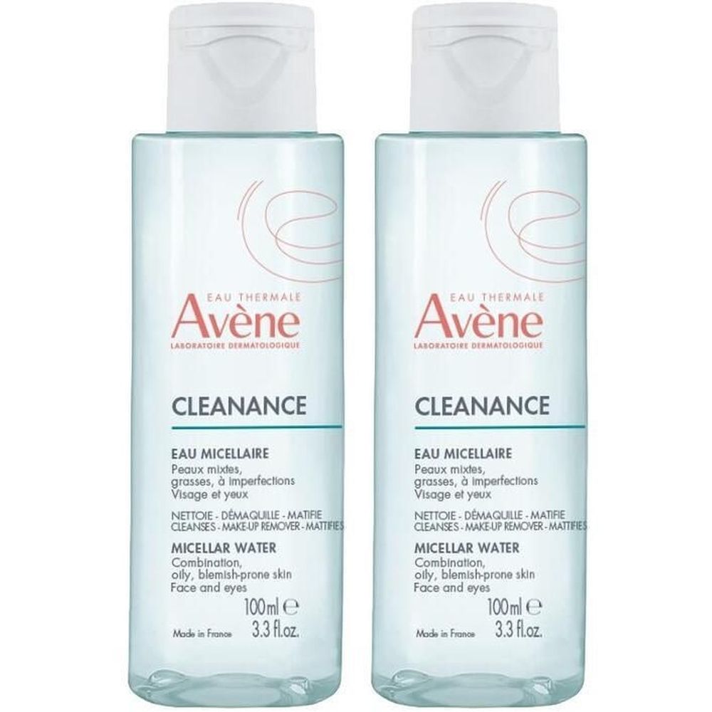 Deux flacons d'Avène Cleanance Eau Micellaire. Liquide clair, bouchon blanc, étiquette avec informations.