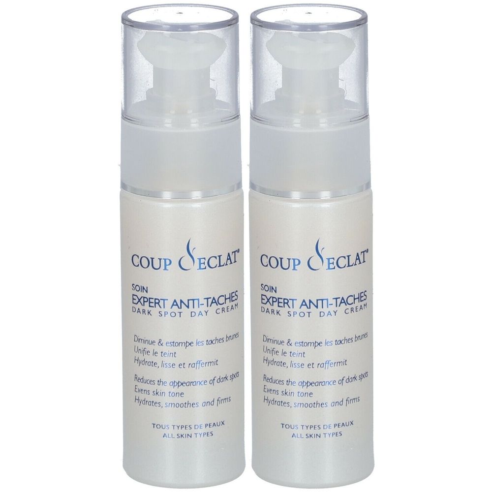 Deux flacons blancs avec pompe. Inscription: COUP D'ÉCLAT SOIN EXPERT ANTI-TACHES. Texte en français.