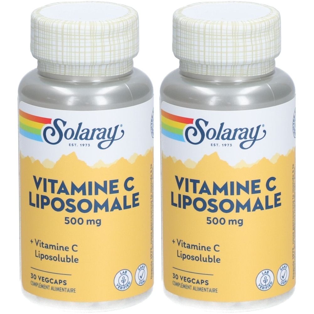 Deux flacons de vitamine C liposomale. Inscription: Solaray, 500 mg, 30 Vegcaps. Étiquette jaune avec arc-en-ciel et logo.