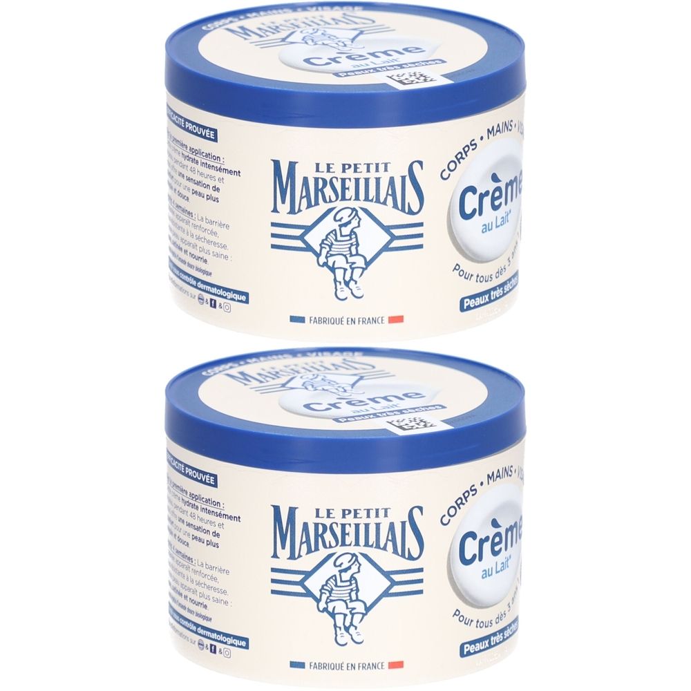 Deux pots crème avec couvercles bleus. Inscription: LE PETIT MARSEILLAIS, Crème au Lait, pour peaux très sèches.