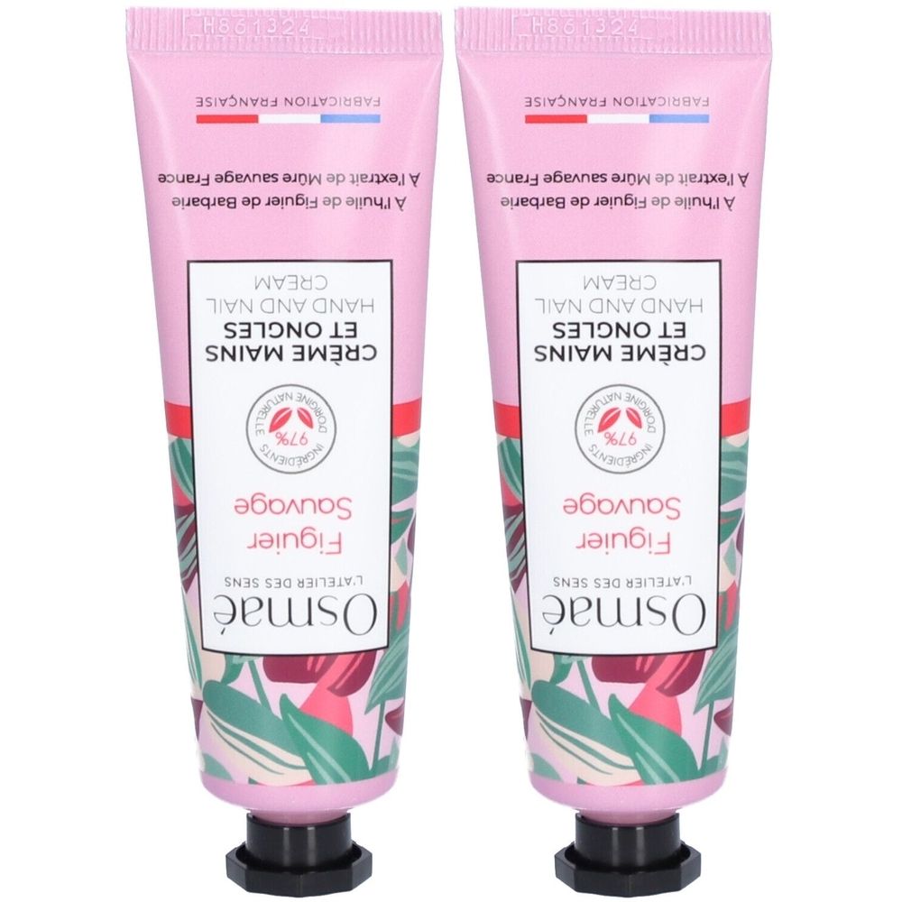 Deux tubes de crème mains et ongles. Tubes roses avec motifs floraux et nom du produit. Bouchon noir.