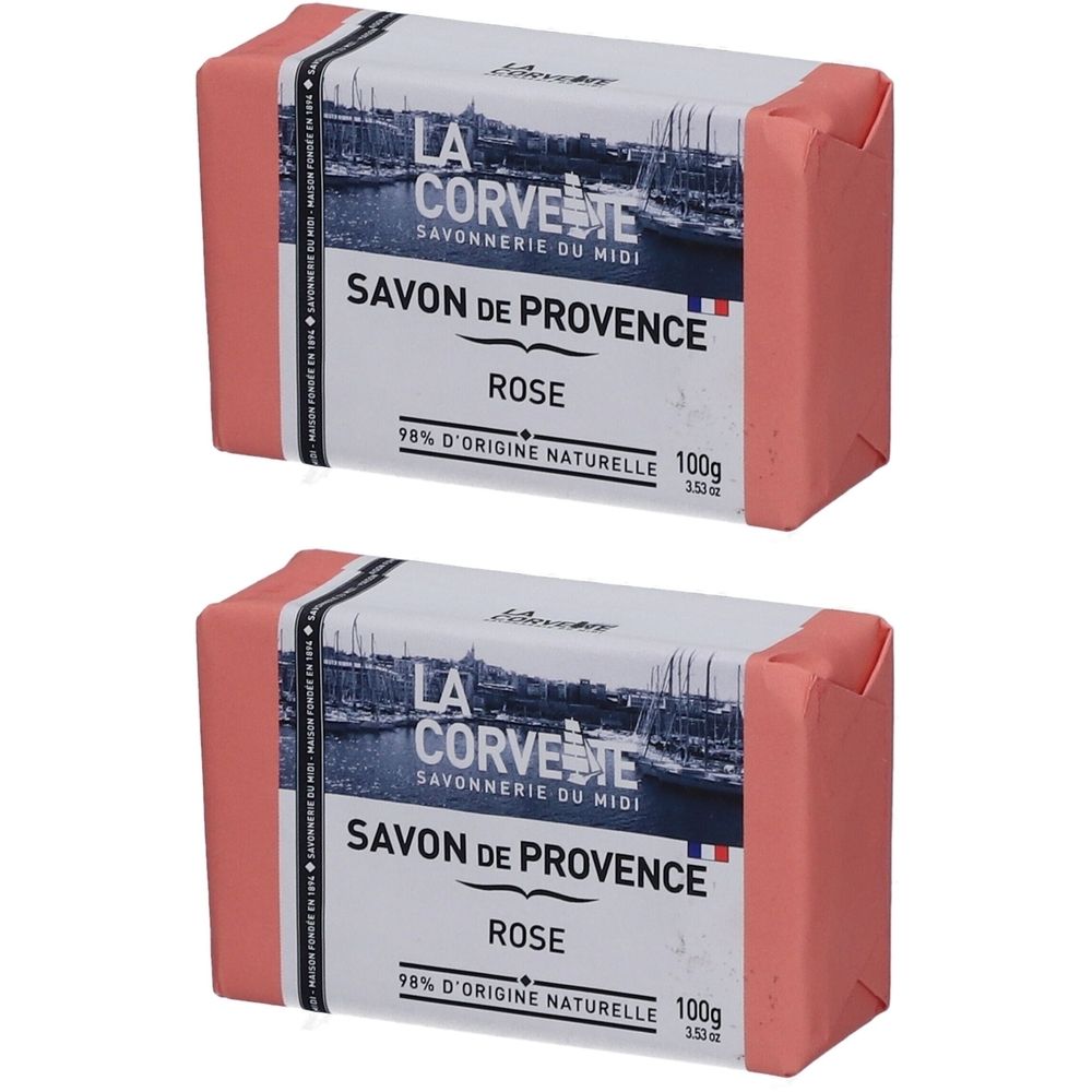 Deux savons emballés dans du papier rose. Inscription: LA CORVETTE, Savon de Provence, Rose, 98% d'origine naturelle.