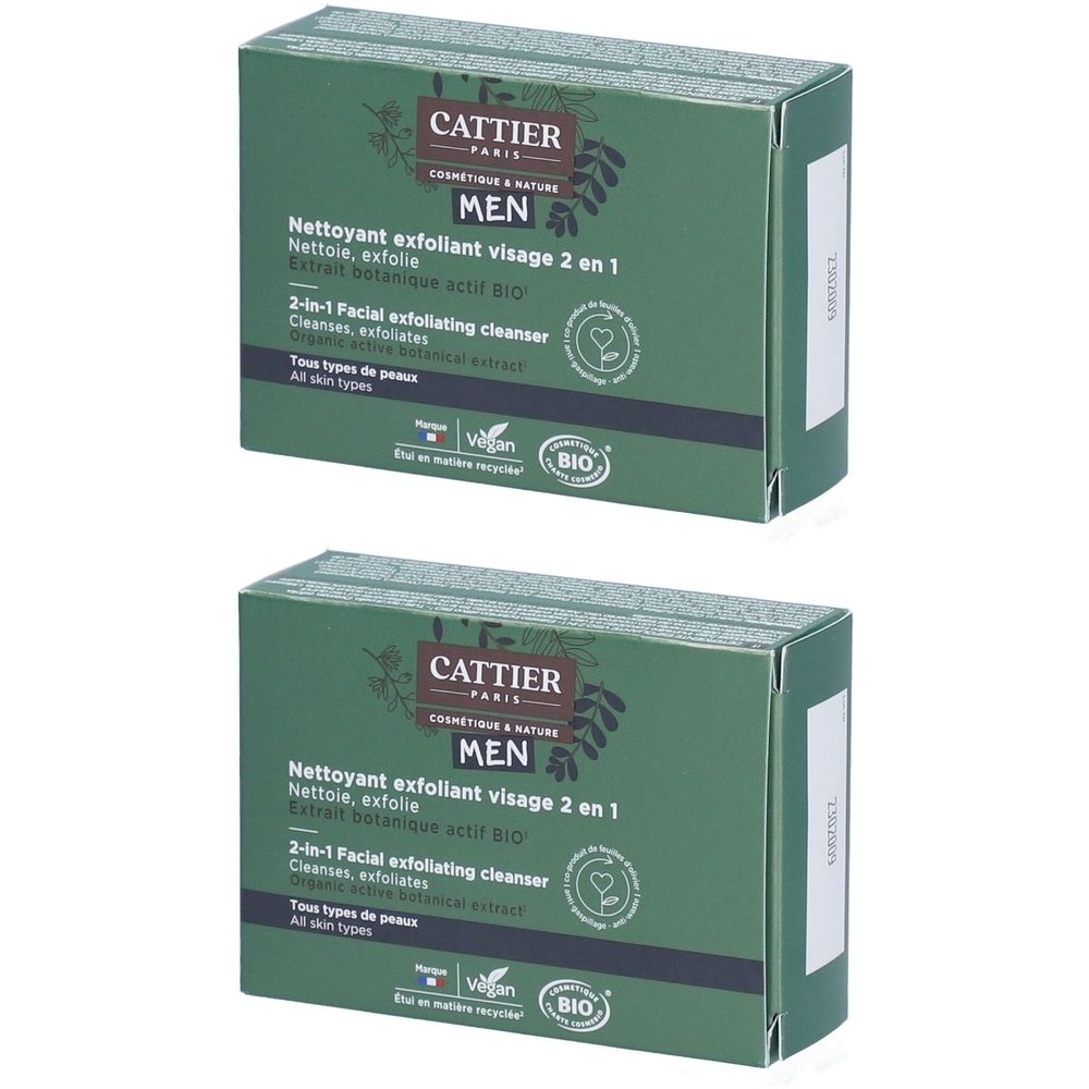 Deux boîtes vertes. Inscription: CATTIER, MEN, Nettoyant exfoliant visage 2 en 1. Sceaux Vegan et Bio. Produit d'exfoliation faciale.