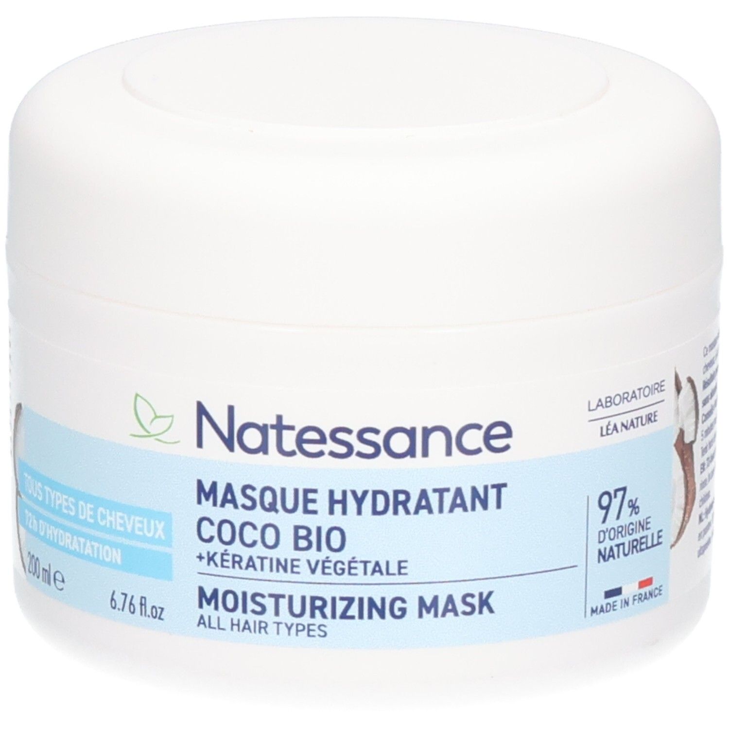 Pot blanc avec couvercle. Inscription: Natessance, Masque Hydratant Coco Bio, 72h d'hydratation, 97% d'origine naturelle.