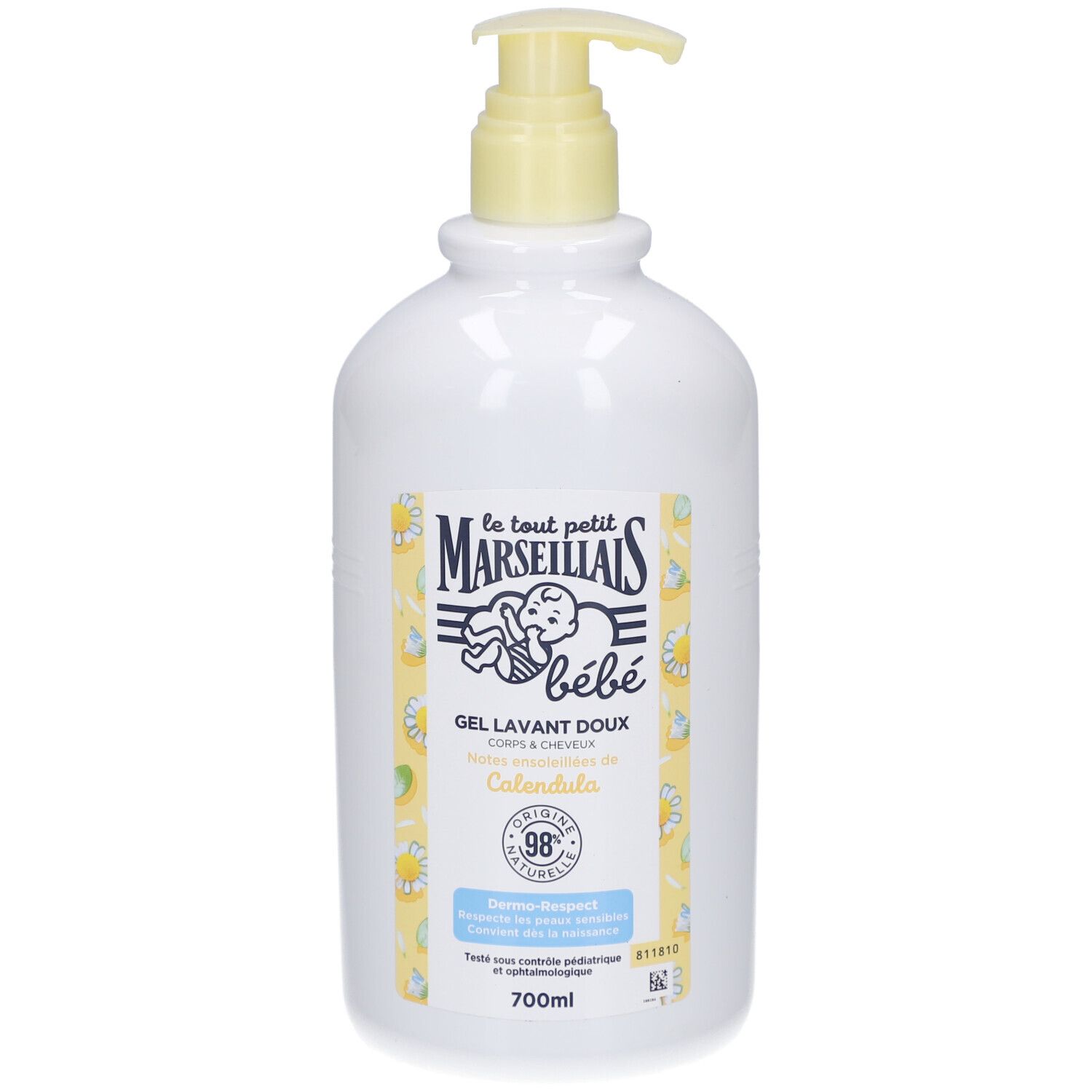 Flacon blanc avec pompe jaune. Étiquette avec nom du produit et logo. Texte: Calendula, 98% ingrédients naturels. 700ml.