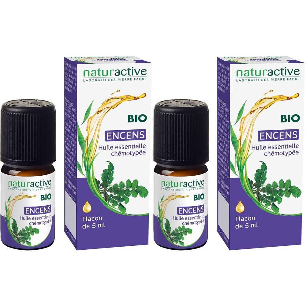 Trois flacons avec bouchon noir et emballages. Inscription : Naturactive, BIO Encens, Huile essentielle chémotypée. Flacon de 5 ml.