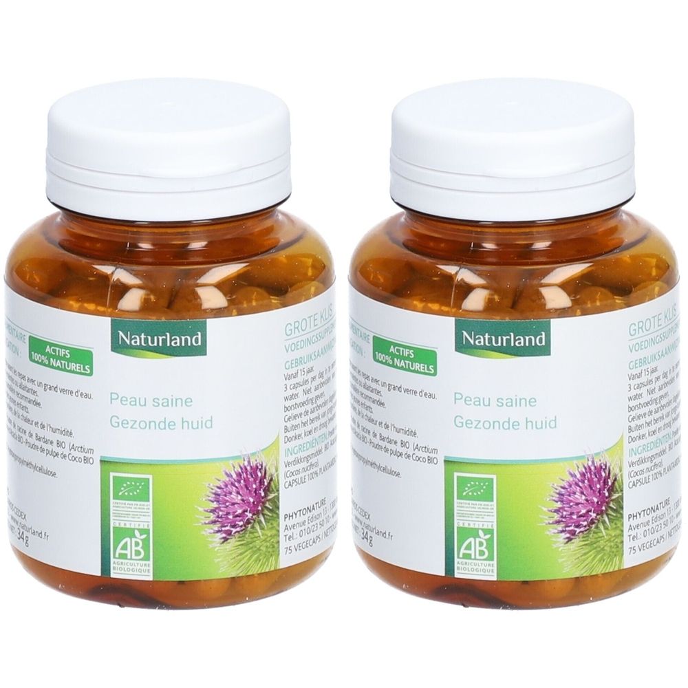 Deux flacons en plastique brun avec des couvercles blancs. Les étiquettes indiquent Naturland, Peau saine, Gezonde huid et un logo AB.