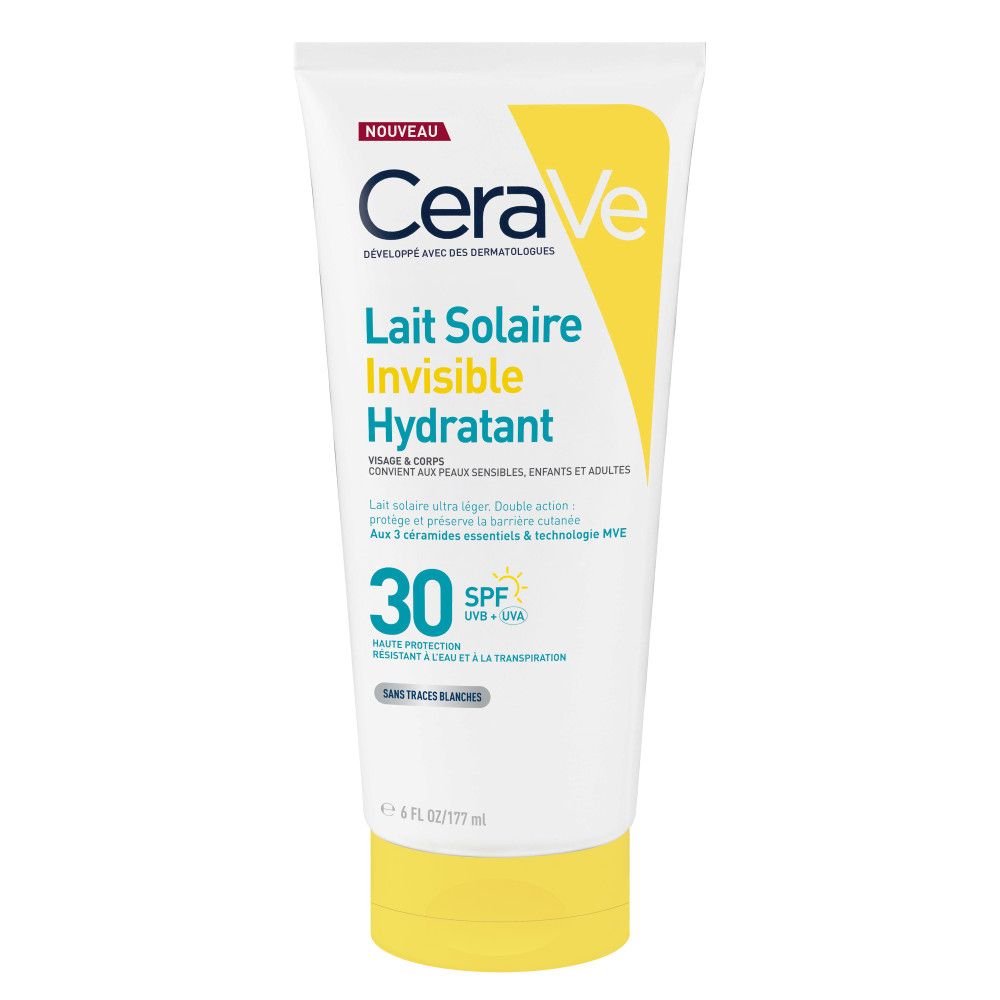 Tube blanc CeraVe Lait Solaire Invisible Hydratant SPF30. Bouchon jaune. Inscriptions et logo.