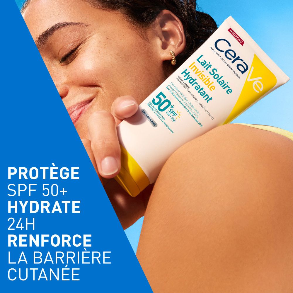 Femme tenant CeraVe Lait Solaire Invisible Hydratant. Graphismes bleus et jaunes. Protection solaire, hydratation.