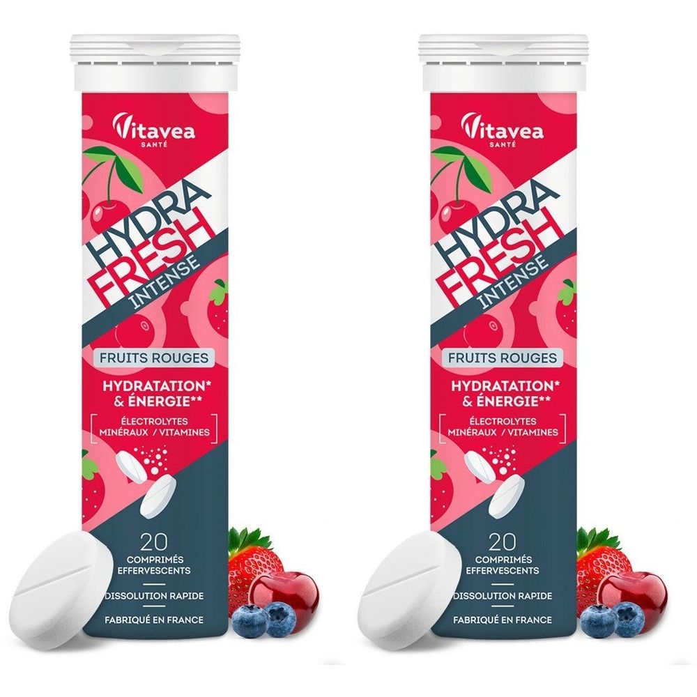 Deux tubes de VITAVEA HydraFresh Intense Fruits Rouges. Emballage rouge et blanc avec nom du produit et illustrations de fruits. Deux comprimés à côté.