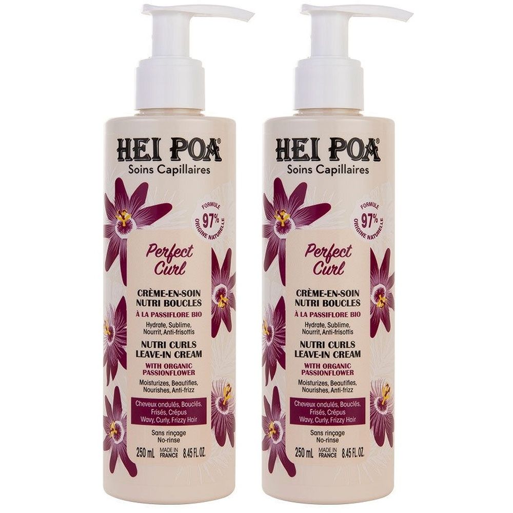 Deux flacons de HEI POA Perfect Curl Crème-en-Soin Nutri Boucles. Flacons beiges avec pompe, motifs floraux violets et texte. 250 ml.