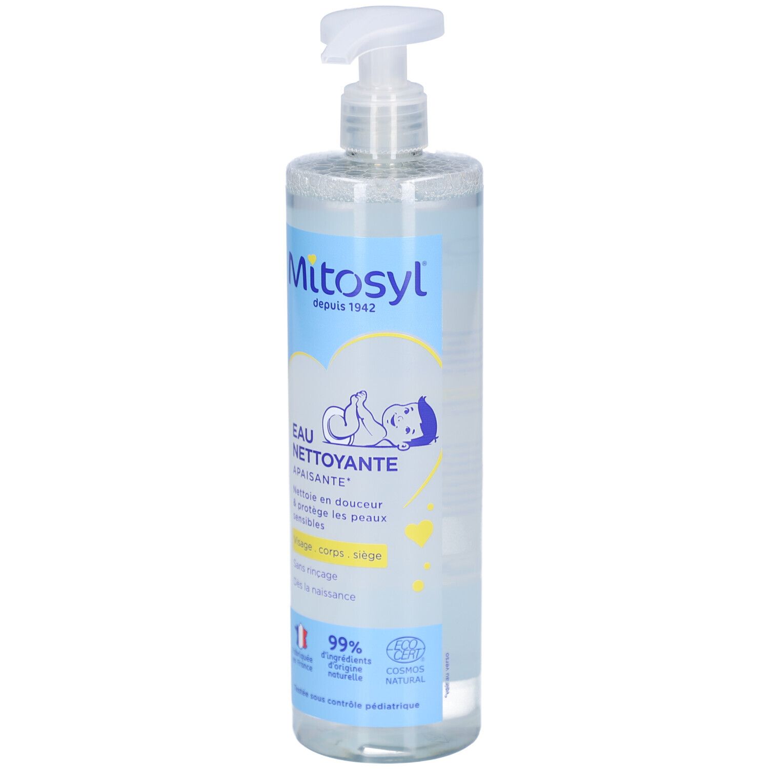 Flacon avec pompe. Inscription: Mitosyl, Eau Nettoyante Apaisante. Contient 99% d'ingrédients d'origine naturelle. Visage, corps, siège.