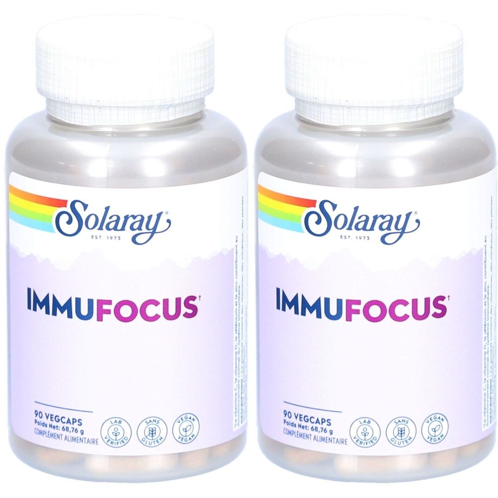 Deux flacons de SOLARAY Immufocus. Chaque flacon a un bouchon blanc et une étiquette avec le nom du produit et le logo. 90 gélules végétales.