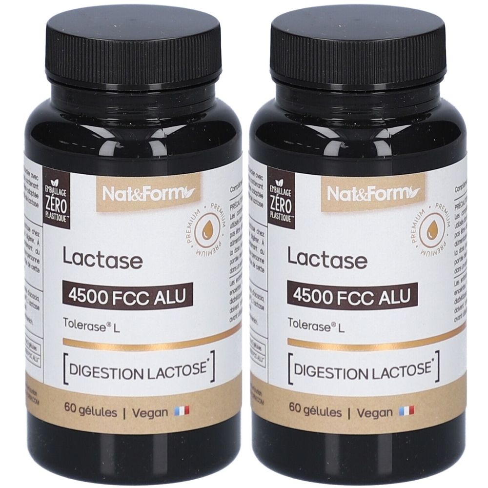 Deux flacons avec bouchons noirs. L'étiquette indique "Lactase", "4500 FCC ALU" et "[DIGESTION LACTOSE]", ainsi que la marque "Nat&Form".