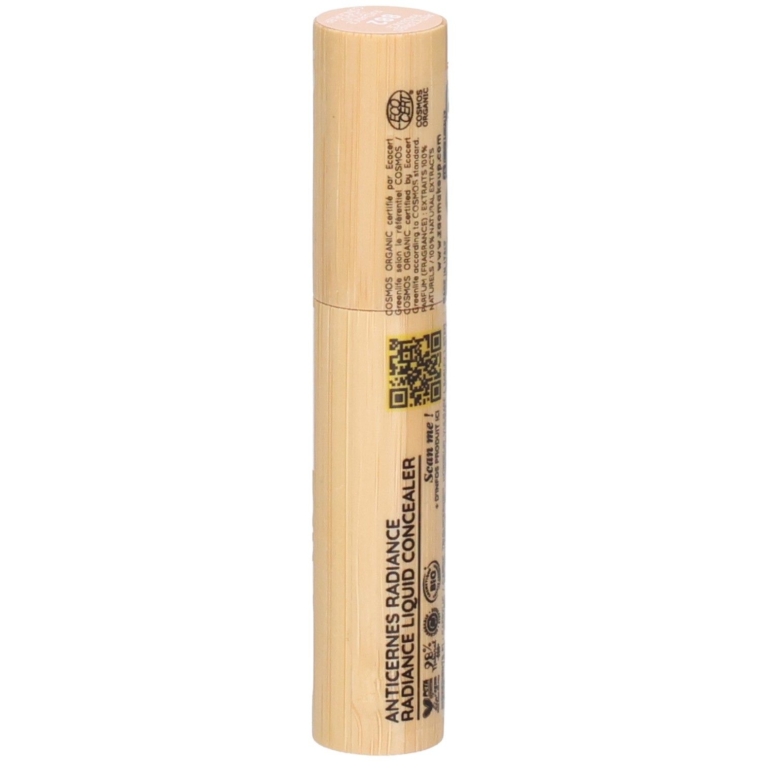 Contenant cylindrique en bambou. Texte: ANTICERNES RADIANCE LIQUID CONCEALER. Code QR. Label COSMOS ORGANIC.