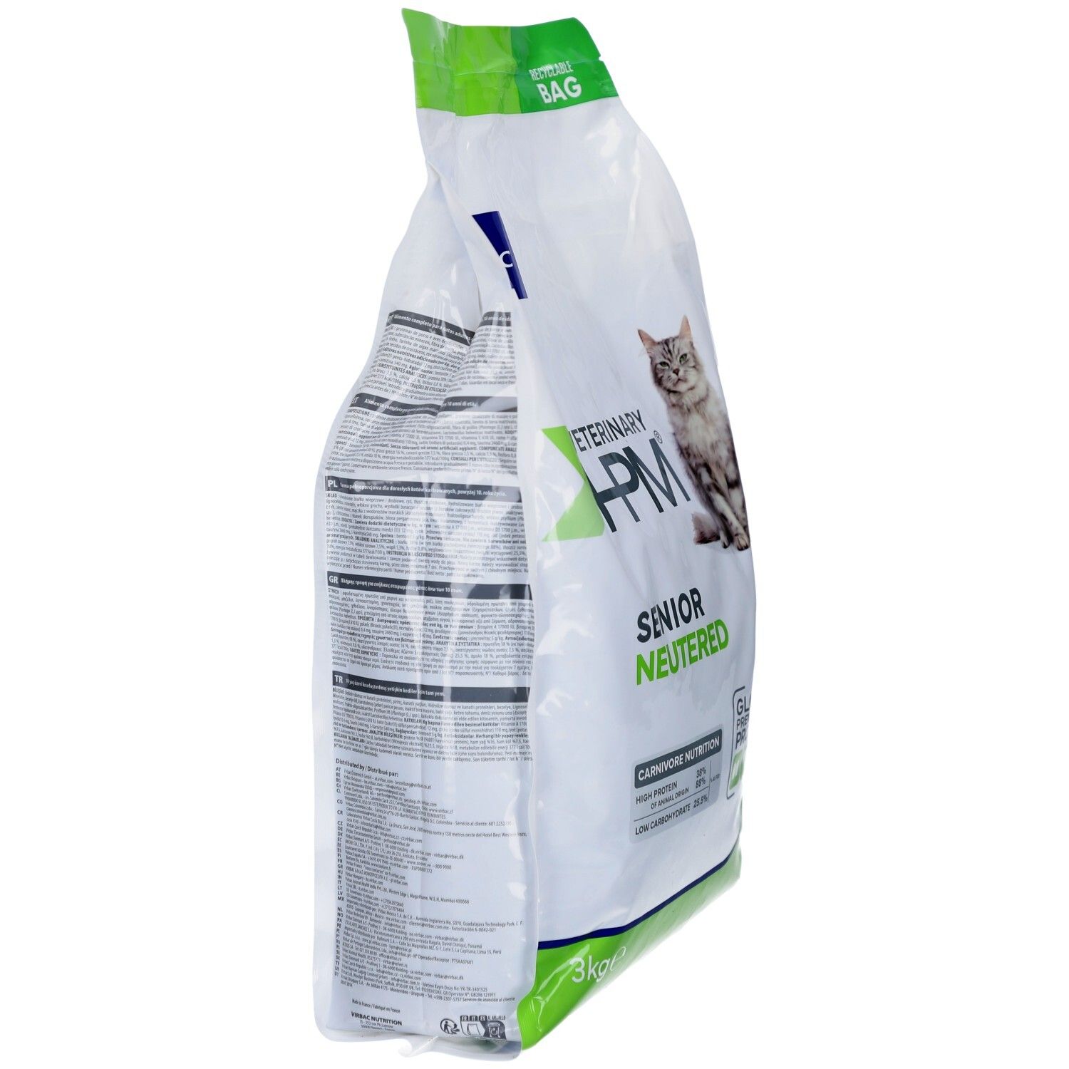 Vue latérale du sac de nourriture pour chats. Inscription: Veterinary HPM Senior Neutered. Marque Virbac.