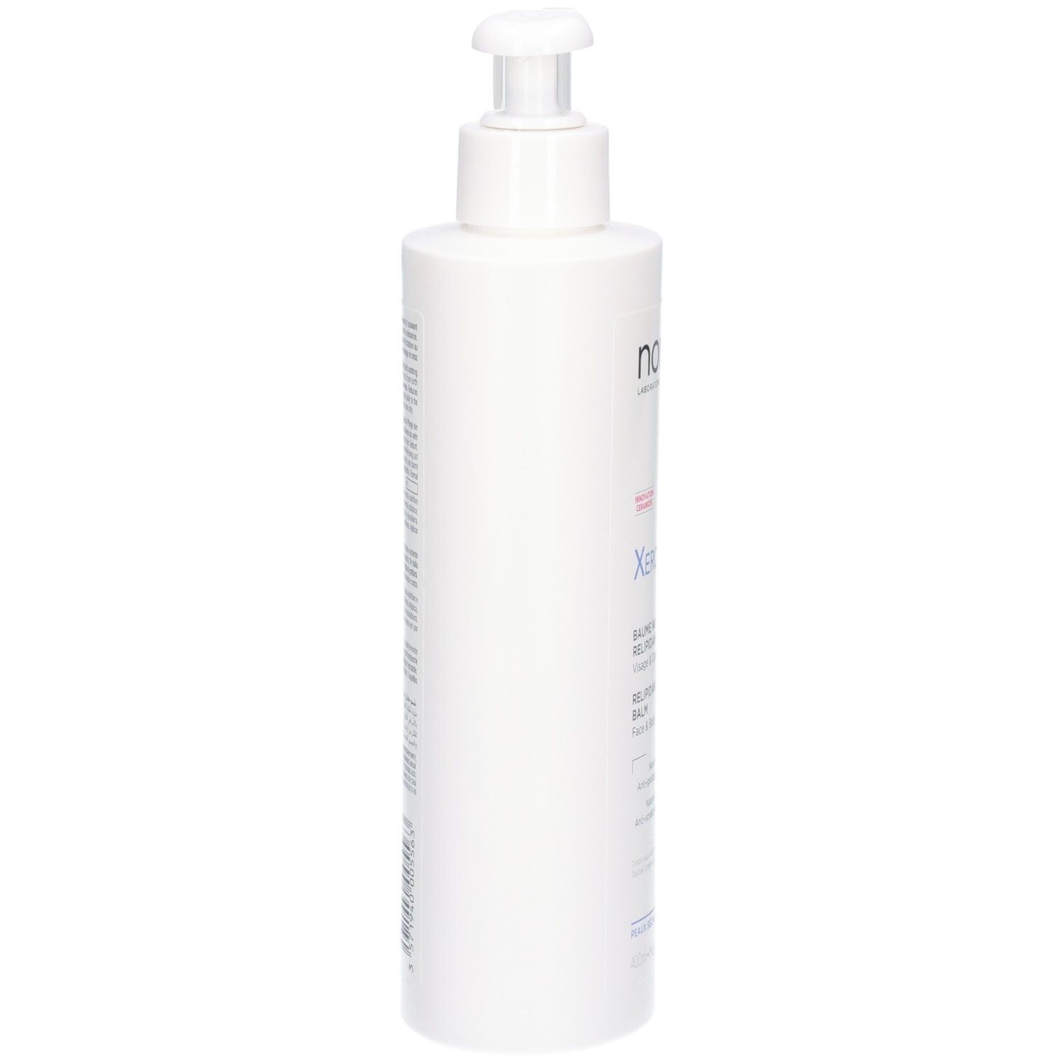Vue latérale d'un flacon blanc avec pompe, baume Noreva Xerodiane Cera+.