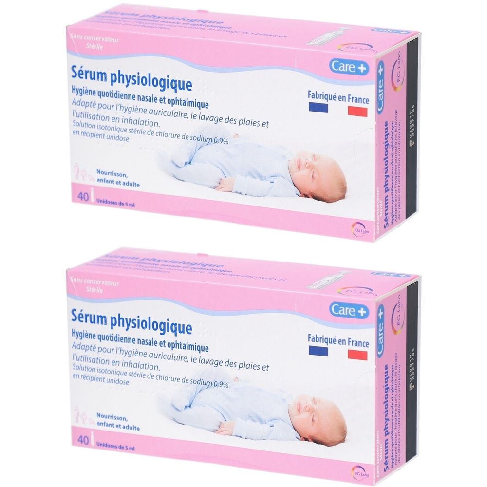 Deux boîtes roses de "Sérum physiologique". Inscriptions : Care+, Fabriqué en France, 40 unidoses. Image d'un bébé.