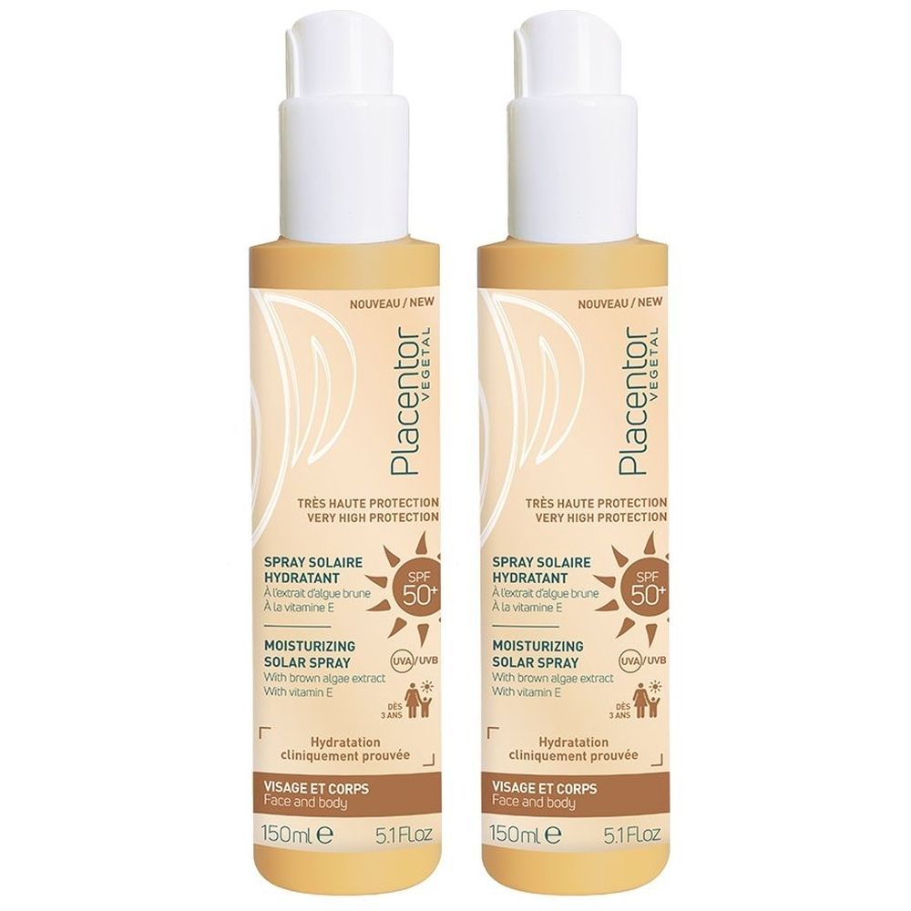 Deux flacons de spray solaire PLACENTOR Vegetal SPF50+. Flacons beiges avec pompe blanche. Texte: Spray Solaire Hydratant, visage et corps.