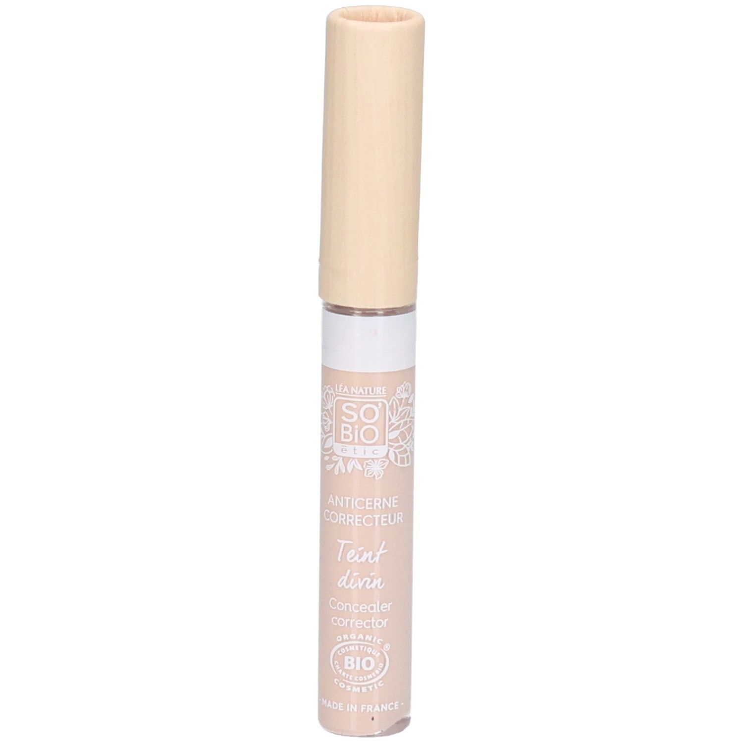 Correcteur beige clair avec bouchon beige clair. Inscription SO BIO. Nom du produit: Anticerne Correcteur. Certification Bio.
