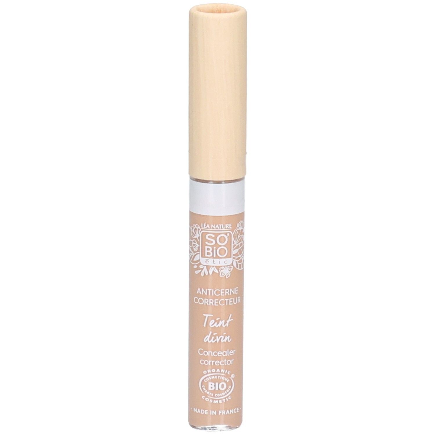 Correcteur beige avec bouchon clair. Inscriptions: SO BIO, Anticerne Correcteur, Teint divin, Concealer correcteur. Certification Bio.
