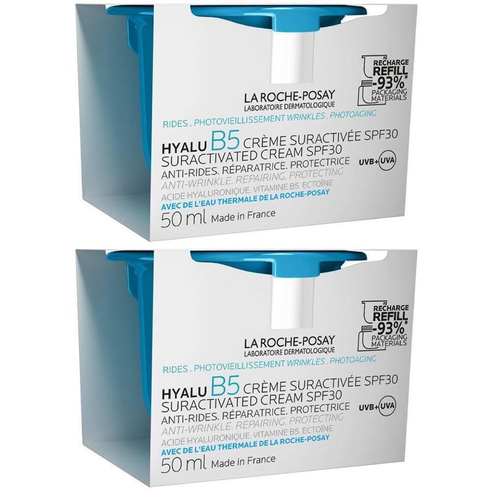 Deux boîtes de produit. Inscription: HYALU B5 CRÈME SURACTIVÉE SPF30. 50 ml. Avec logo de recyclage.