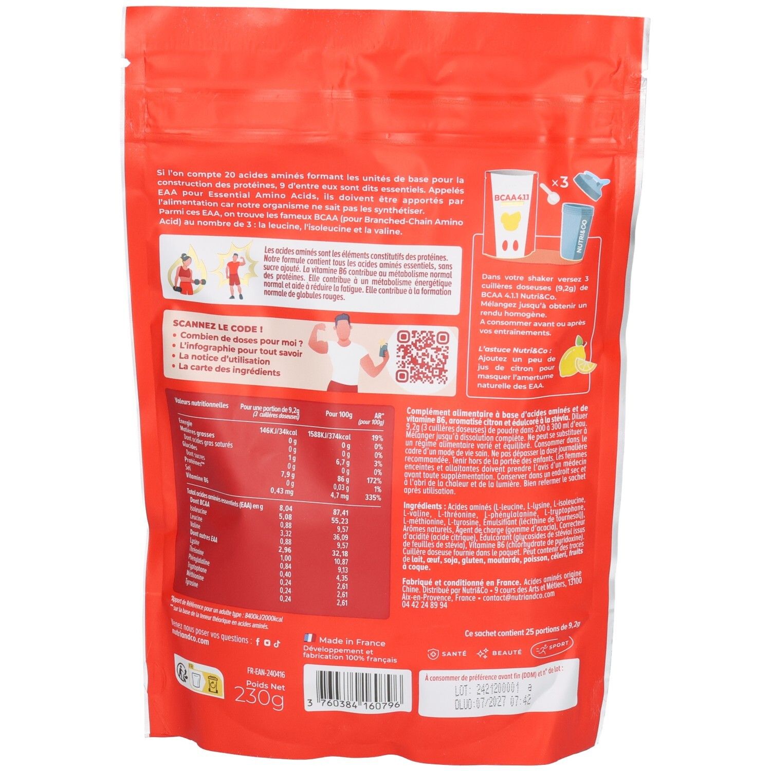 Dos du sachet de poudre BCAA. Texte et tableau nutritionnel. Code QR à scanner. Fabriqué en France.