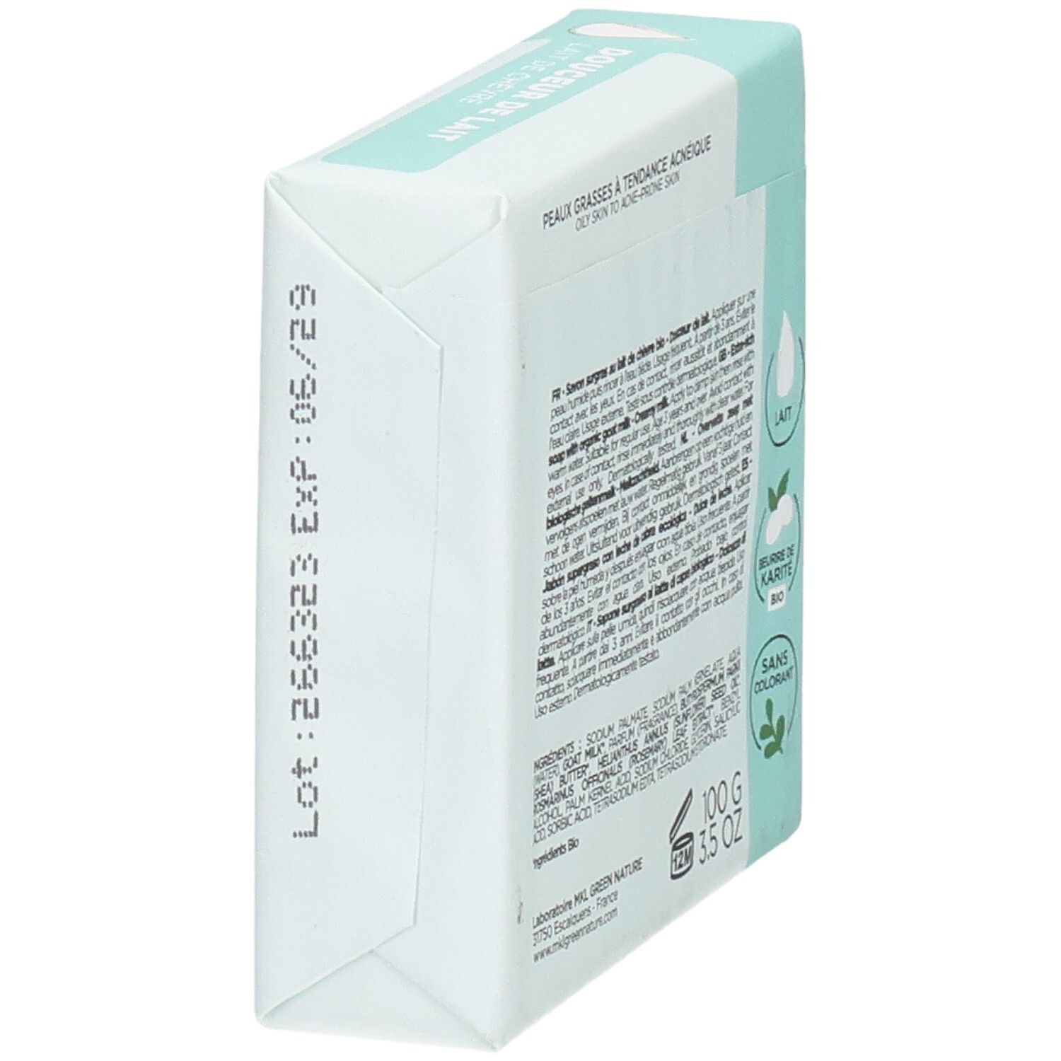 Vue latérale du savon MKL Green Nature au lait de chèvre, 100g. Avec numéro de lot et date d'expiration.