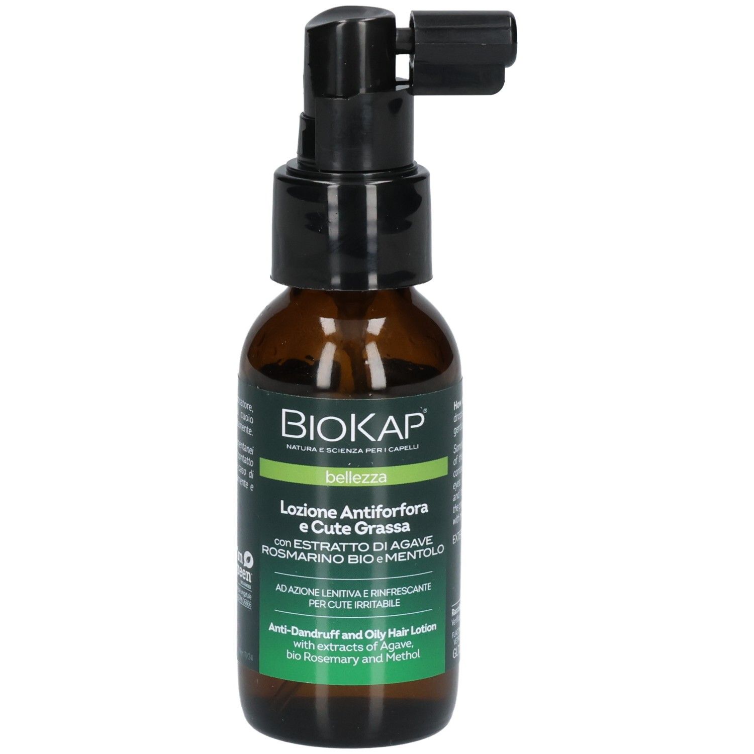 Flacon brun avec vaporisateur noir. Inscriptions: BIOKAP, bellezza, Lotion Antiforfora e Cute Grassa. Étiquettes vertes et blanches.